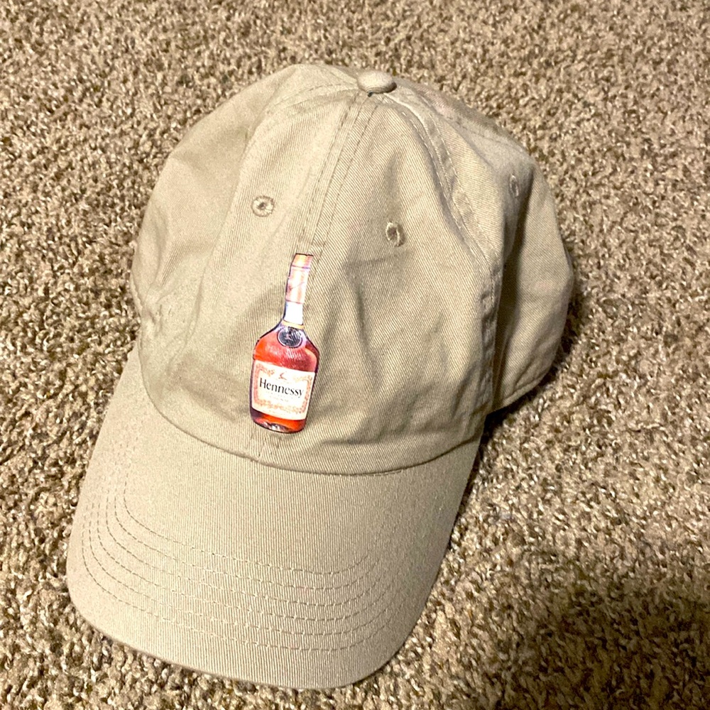 Hennessy printed logo adjustable hat